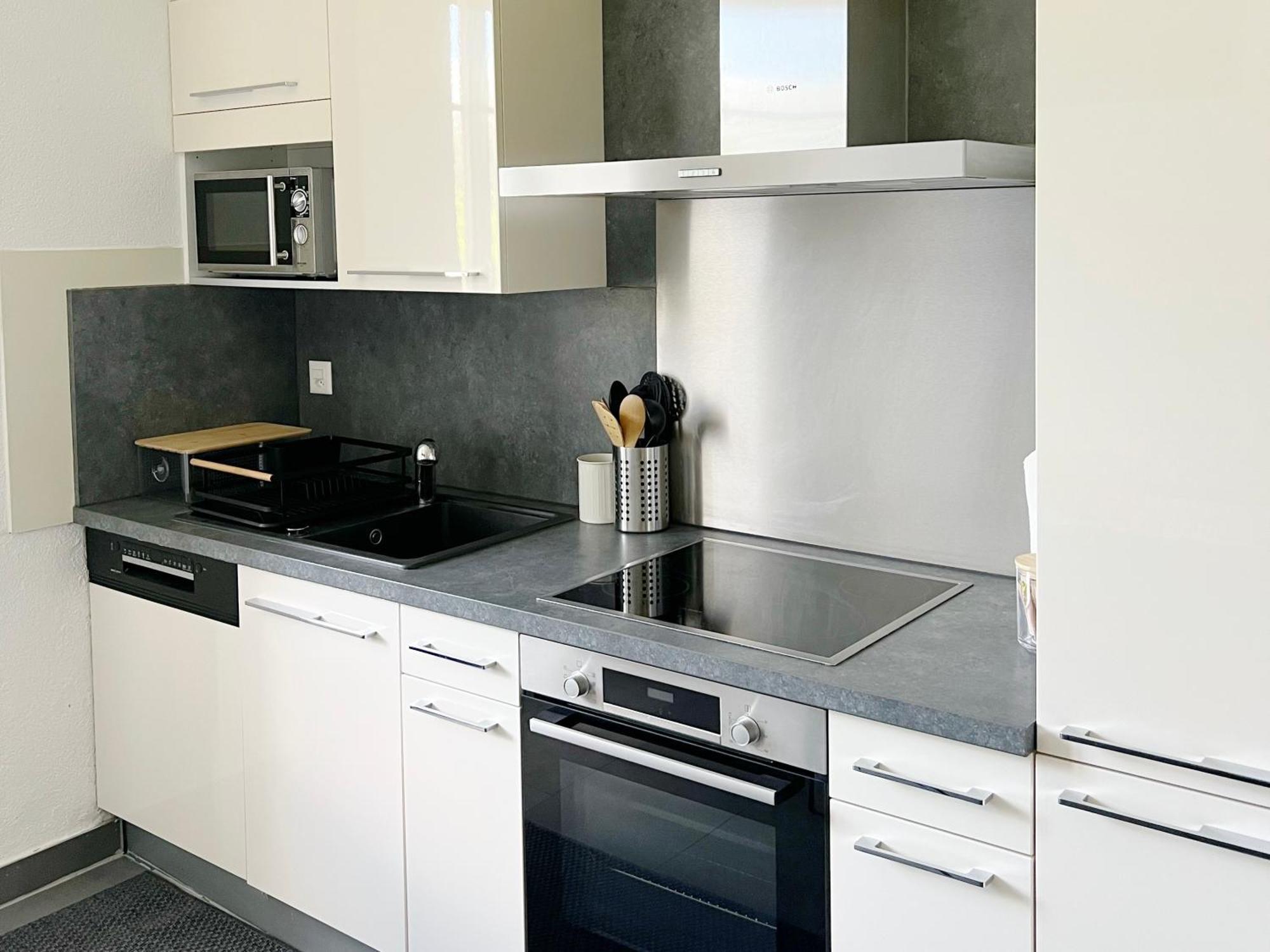 Montreux Riviera Suite Waterfront 3 Bedrooms Private Parking Екстериор снимка